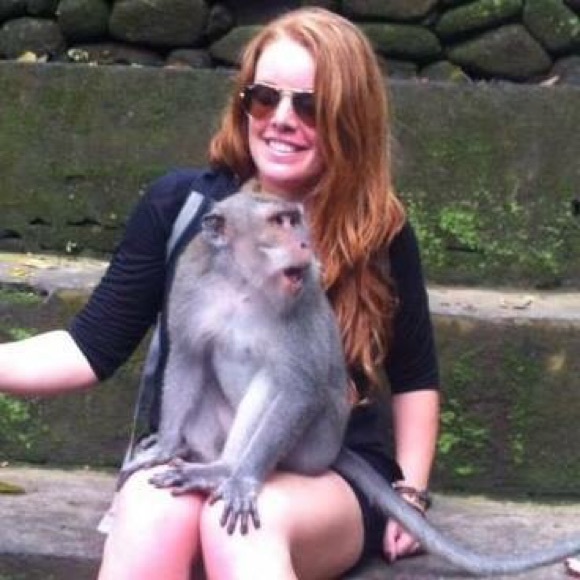 Meet your Posher, Courtney - Picture 6 of 8